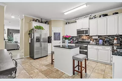 1400 Liberty Parkway NW # 2006, Atlanta, GA 30318 - Photo 12