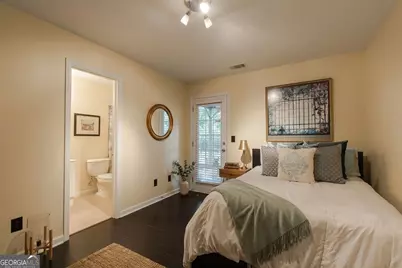 1400 Liberty Parkway NW # 2006, Atlanta, GA 30318 - Photo 22