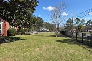 39 E Calhoun St, Wadley, GA 30477 - Photo 18