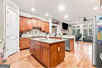 10380 Royal Terrace, Johns Creek, GA 30022 - Photo 30