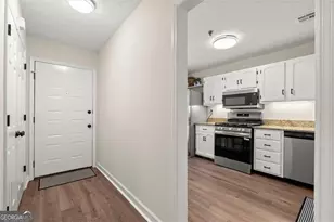 1710 Riverview Dr SE, Marietta, GA 30067 - Photo 30