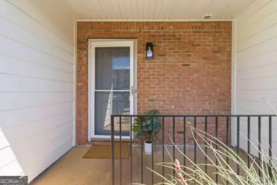 702 Georgetown Court, Jonesboro, GA 30236 - Photo 4