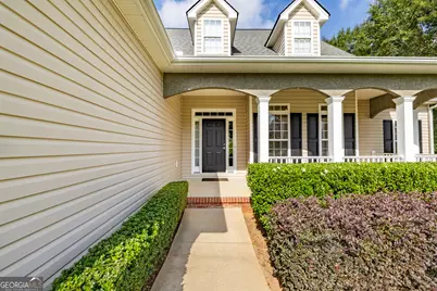 16 McAdam Court, Newnan, GA 30263 - Photo 2