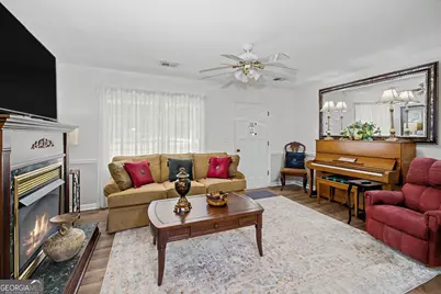 121 Laprade Rd, Griffin, GA 30223 - Photo 4