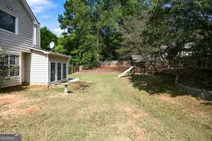 4090 Lake Dr, Loganville, GA 30052 - Photo 36