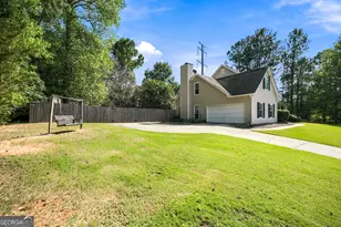 4090 Lake Dr, Loganville, GA 30052 - Photo 38