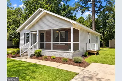 209 Henderson Street, Thomasville, GA 31792 - Photo 2