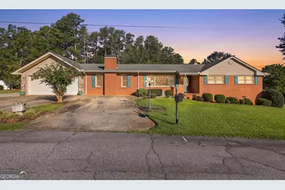 49 Jones Street, Toccoa, GA 30577 - Photo 1
