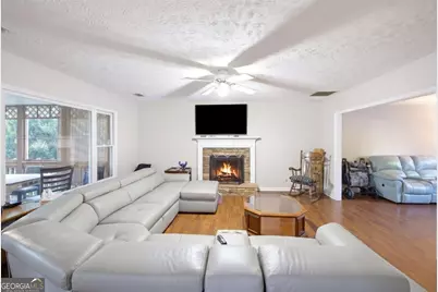 1920 Westover Lane NW, Kennesaw, GA 30152 - Photo 8