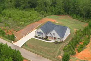 216 Creekside Trl, Forsyth, GA 31029 - Photo 4
