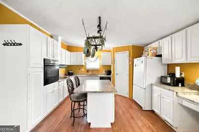 302 Lacy Court, Macon, GA 31206 - Photo 12