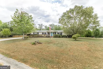 302 Lacy Court, Macon, GA 31206 - Photo 2