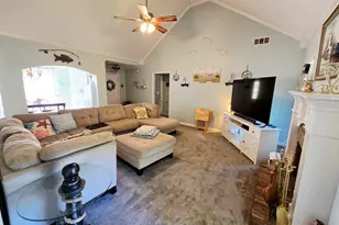 209 Clearwater Dr, Monroe, GA 30655 - Photo 4