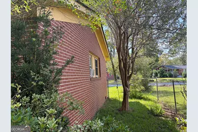 321 Southwood Drive, Albany, GA 31701 - Photo 4