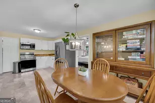 530 Grandview Ave, Mount Airy, GA 30563 - Photo 16