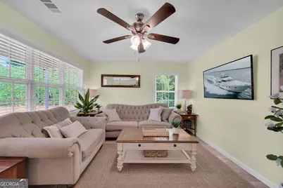 530 Grandview Avenue, Mount Airy, GA 30563 - Photo 8