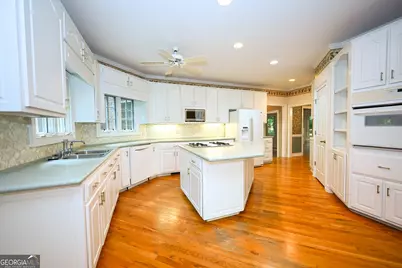 195 Oak Manor, Fayetteville, GA 30214 - Photo 12
