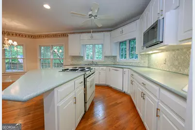195 Oak Manor, Fayetteville, GA 30214 - Photo 16