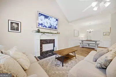 33 Martha's Place NW, Cartersville, GA 30121 - Photo 6