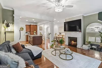 5137 Madeline Place, Stone Mountain, GA 30083 - Photo 10