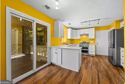 445 Carriage Court, Johns Creek, GA 30022 - Photo 6