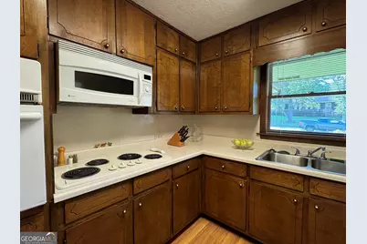 2032 Merle Drive, Conyers, GA 30013 - Photo 12