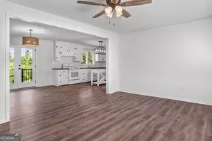 215 Lagrange St, Newnan, GA 30263 - Photo 6
