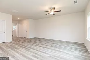 391 Sand Dune Way, Conyers, GA 30013 - Photo 8