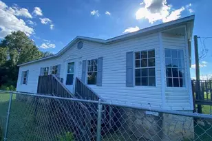 305 W Crockett St, Sylvester, GA 31791 - Photo 4