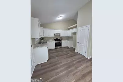 153 Glenfield Drive, Jefferson, GA 30549 - Photo 4