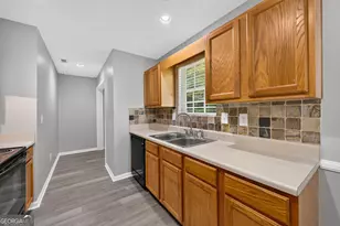 185 Hidden Brook Trail, Newnan, GA 30265 - Photo 12