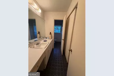 1663 Kings Down Circle, Atlanta, GA 30338 - Photo 24