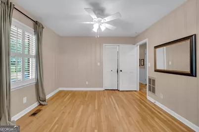 919 Crawford Street, Madison, GA 30650 - Photo 8