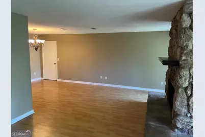 203 Courtney Place, Saint Marys, GA 31558 - Photo 2