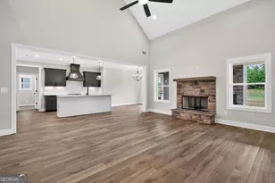 88 Conner Ln, Williamson, GA 30292 - Photo 2