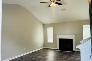 7018 New Dale Rd, Rex, GA 30273 - Photo 4