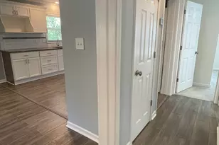 1833 Phillips Ave, East Point, GA 30344 - Photo 20