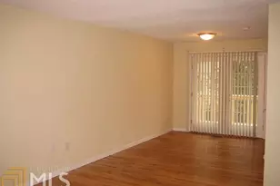 402 Hip Pocket Rd, Peachtree City, GA 30269 - Photo 2