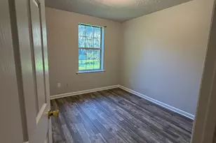 302 Admiral's Walk Dr, Saint Marys, GA 31558 - Photo 10