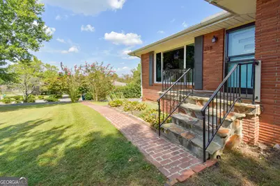 218 S Mission Ridge Dr, Rossville, GA 30741 - Photo 2