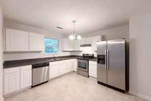 3936 Kimberlyn Ct, Rex, GA 30273 - Photo 16