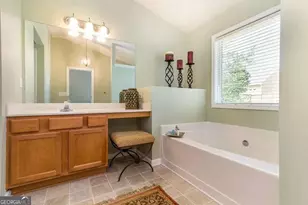 5640 Sterling Ct, Cumming, GA 30040 - Photo 6