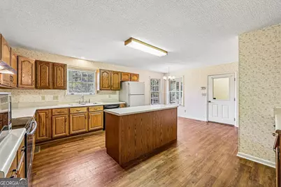 8791 Pleasant Hill Road, Lithonia, GA 30058 - Photo 14