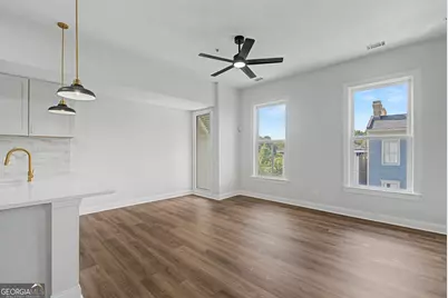 302 Lorch Street #204, Savannah, GA 31401 - Photo 4