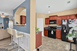 2118 Burns View Ln, Lawrenceville, GA 30044 - Photo 16