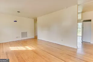 2083 Hillsinger Rd, Augusta, GA 30904 - Photo 8