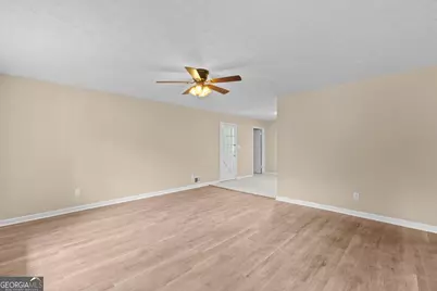 285 Amanda Court, Stockbridge, GA 30281 - Photo 6