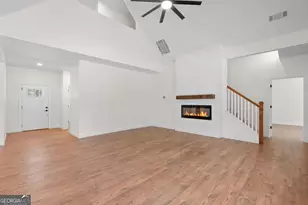 2424 Fischer Rd, Sharpsburg, GA 30277 - Photo 18