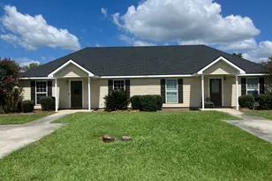 1736 Forsyth Pl, Valdosta, GA 31602 - Photo 2