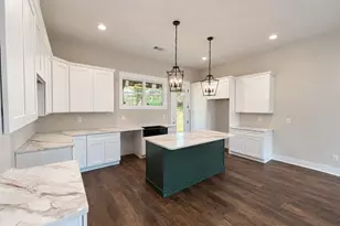 373 Stonington Dr, Mount Airy, GA 30563 - Photo 6